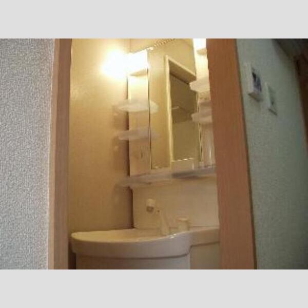 デルニエ 洗髪洗面化粧台