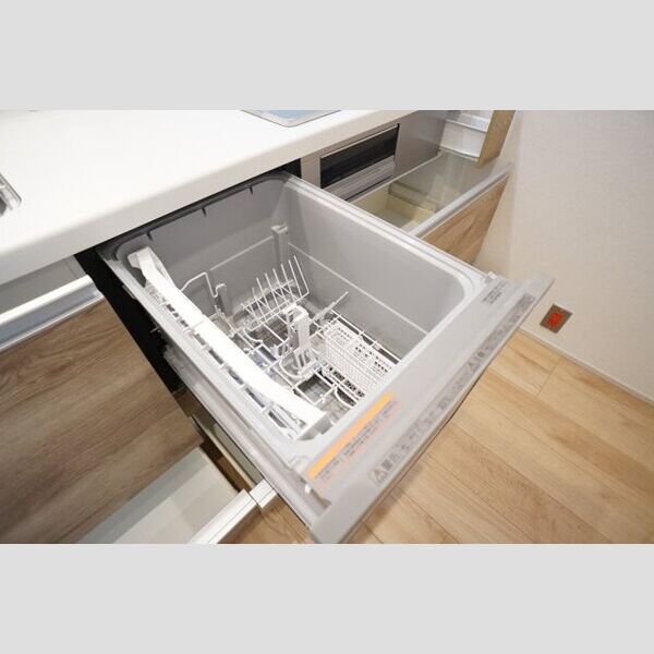 雄治レジデンス302号室 食器洗い洗浄機