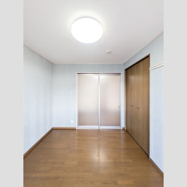 ヴァンベール神山　Ⅱ302号室 北側洋室6帖