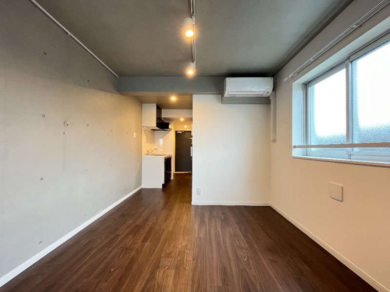 秀和鷺宮1階 リビング