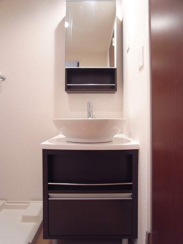 リブリ・クロシェット2階 洗面