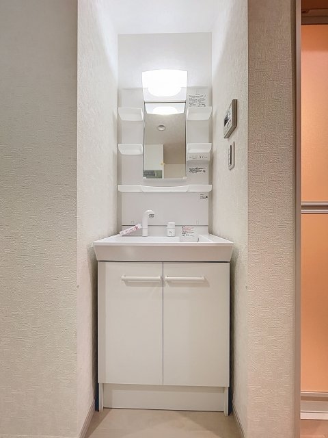 グラン徳丸1階 洗面