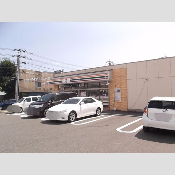 GRAND　ARBRE セブンイレブン相模原淵野辺本町2丁目店