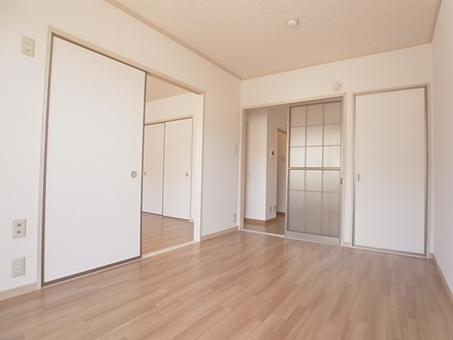 フラワーハイツC棟2階 部屋その他