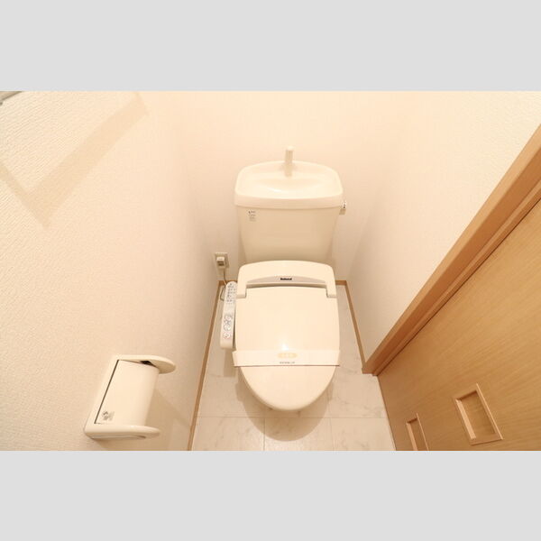 エクレール平塚 温水洗浄暖房便座