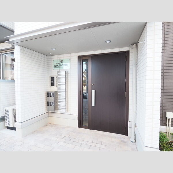 アルセ二俣川・ヒラソル二俣川　ヒラソル二俣川 エントランス(オートロック・集合ポスト・宅配ボックス)