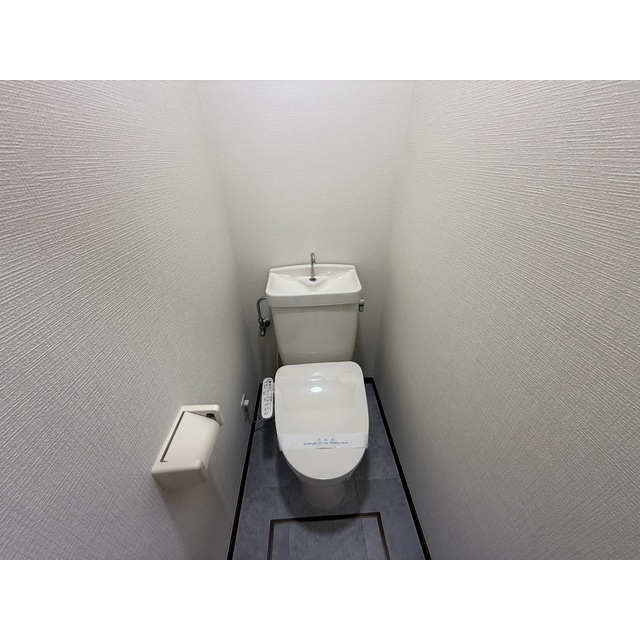 鈴木ハイム104号室 内観