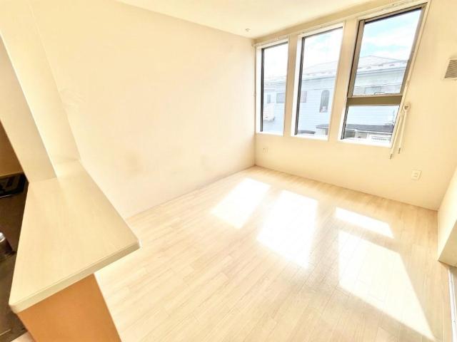 ＬＩＥＮ リビング