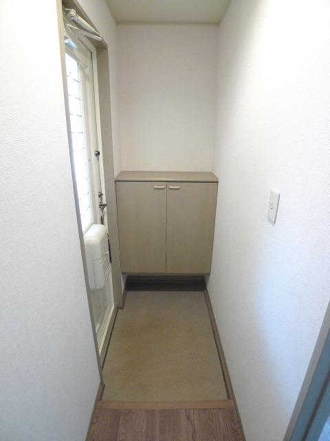 トリムエステートⅡ 玄関