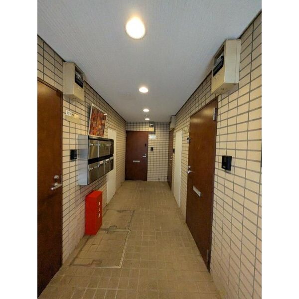 サンライト八千代台201号室 エントランス