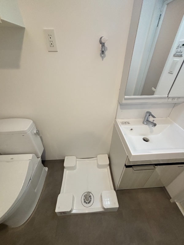 ジェノヴィア大師橋5階 洗面