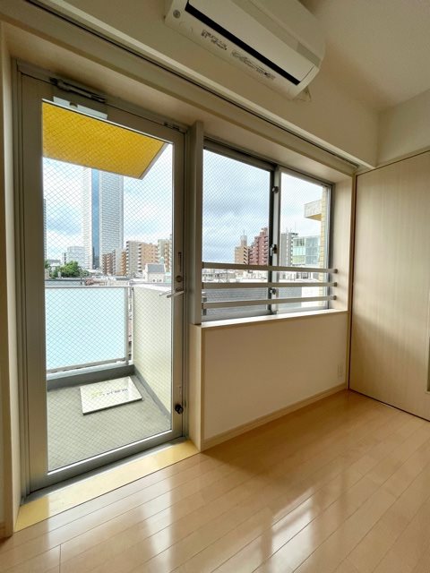 レジディア西新宿Ⅱ バルコニー