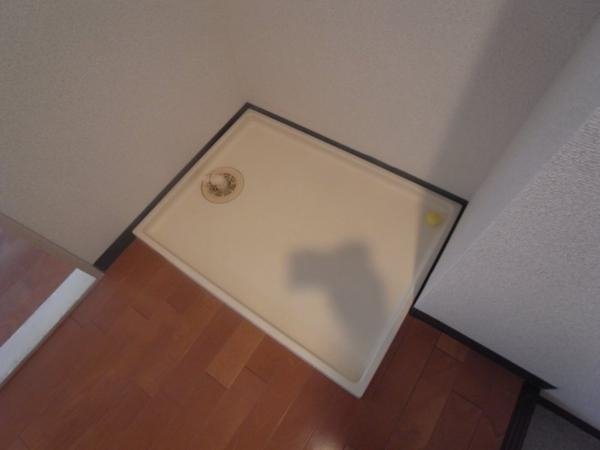 シーズ西横浜4階 室内洗濯機置場