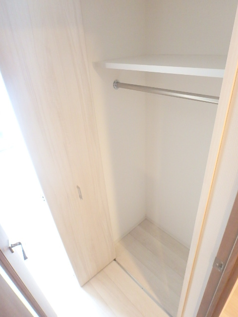 ガーラ・シティ新丸子駅前 リビング