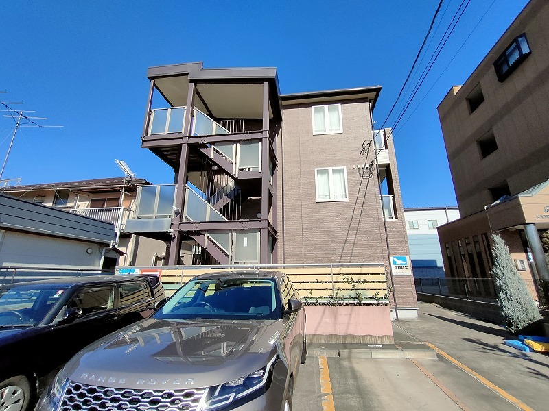 グラントワ谷在家3階 外観