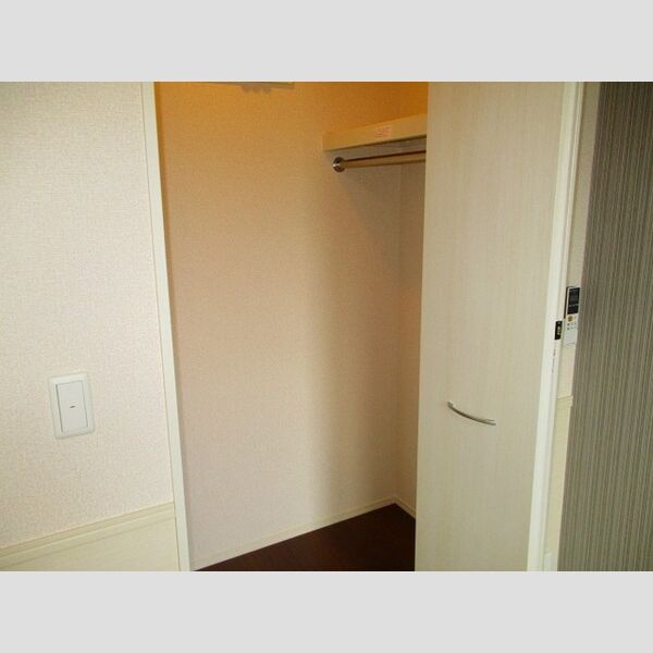 ヌーボイナリ金沢 収納