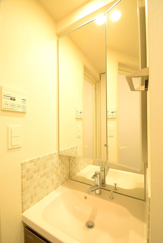 ステージファースト横浜3階 洗面