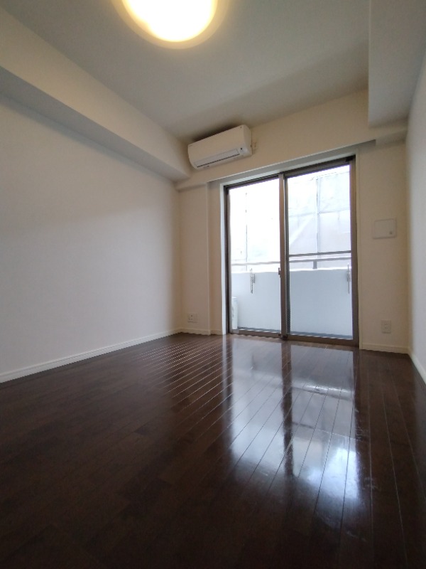 ドルチェ目黒・WEST リビング