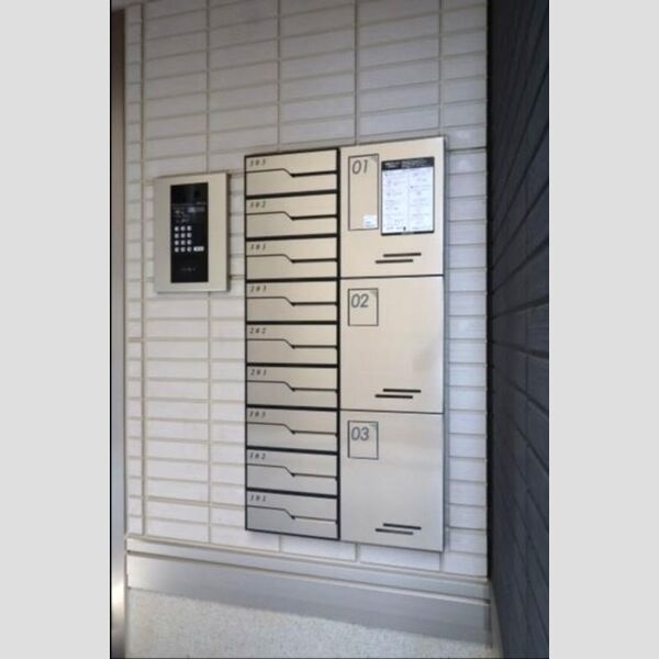 MilleFoglie uno101号室 オートロック、集合ポスト、宅配ボックス