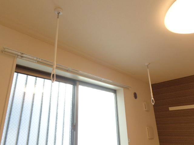 オーク　テラス106号室 室内物干