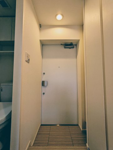アジールコート東大井408号室 玄関