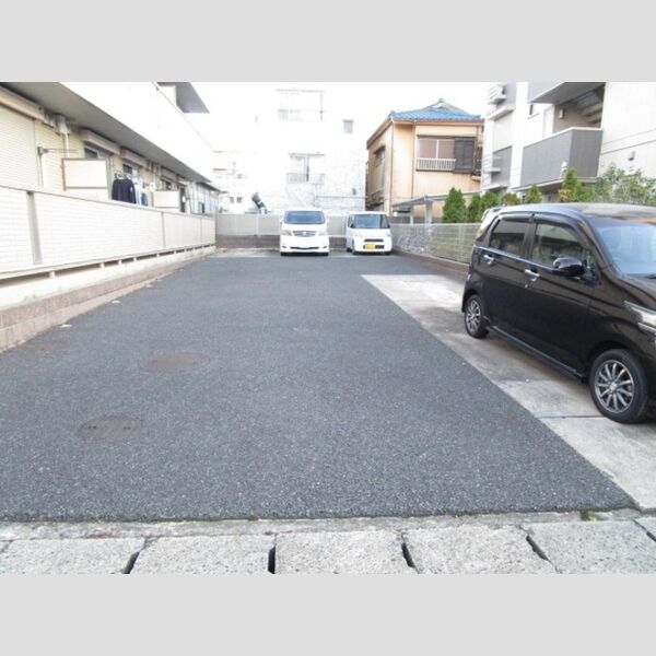 エスポワール 駐車場(要空き確認)