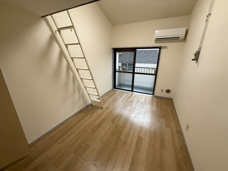 ドミール十条 リビング