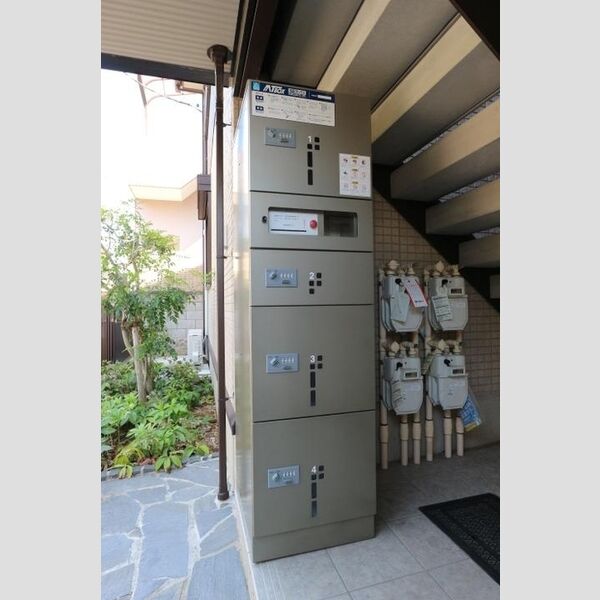 マミール 宅配ボックス