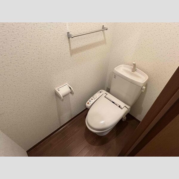 ラテル・コート並木　ABCD 温水洗浄暖房便座