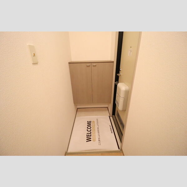 ベルフレール　A 玄関