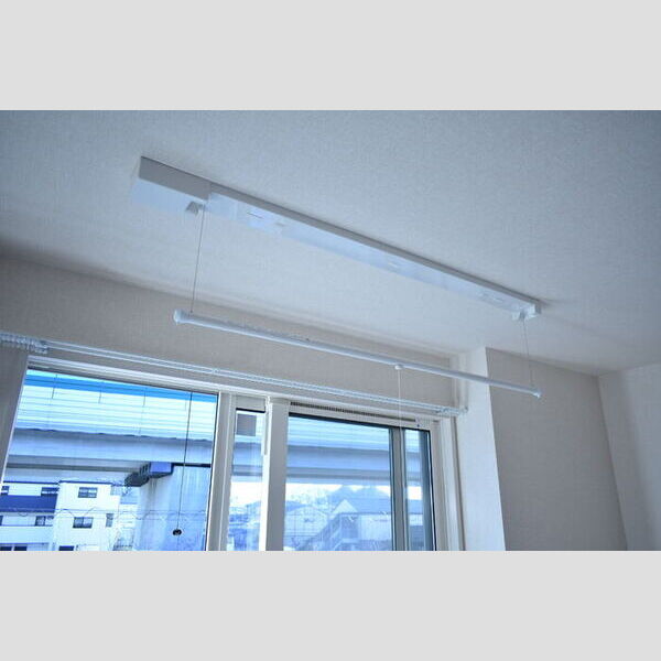 コスモス203号室 室内物干し