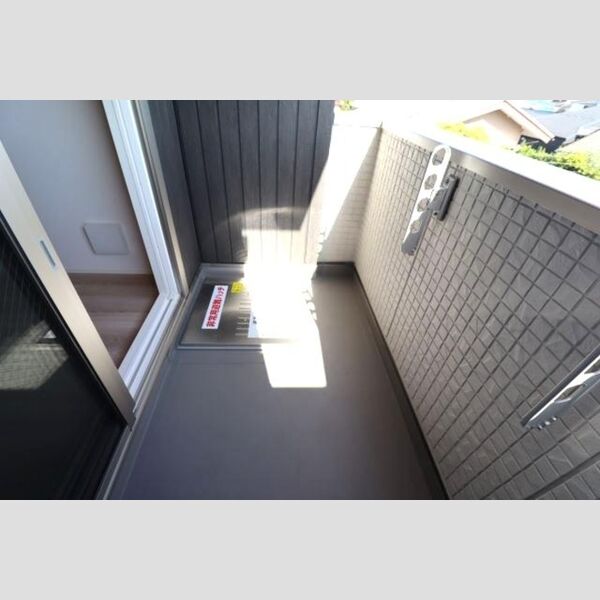 グラナーデ江戸川A バルコニー