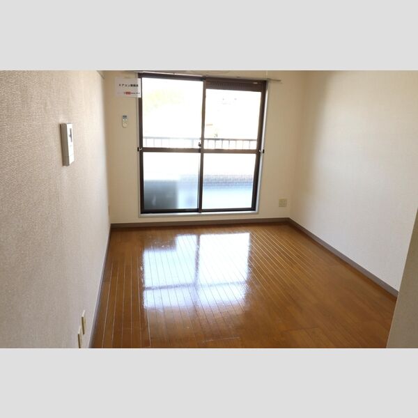 ジュネス西生田501号室 洋室
