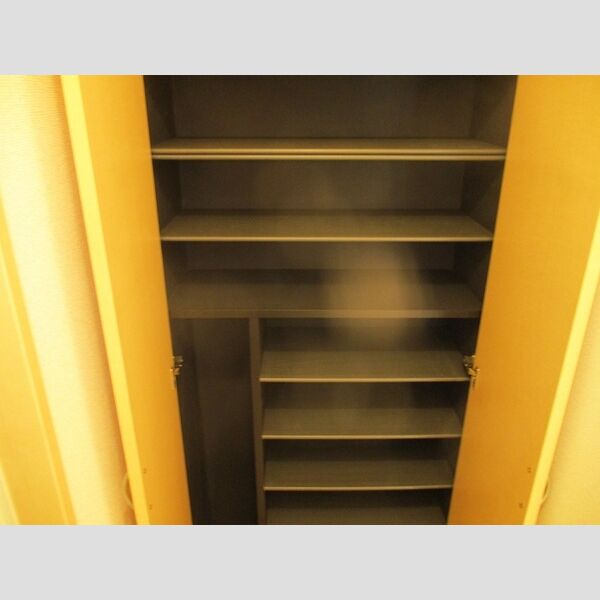 グリーンコート貝塚 2号館201号室 シューズボックス