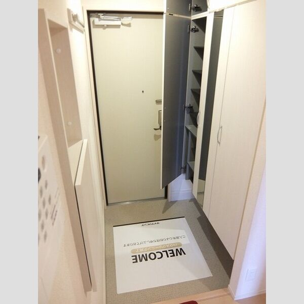 クレセリアⅠ 玄関