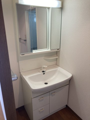 グランシャリオ0401号室 ※別号室の参考写真です(現況優先・仕様違いの場合あり)