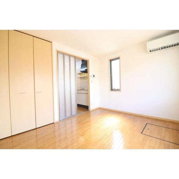 シンフォニー リビング