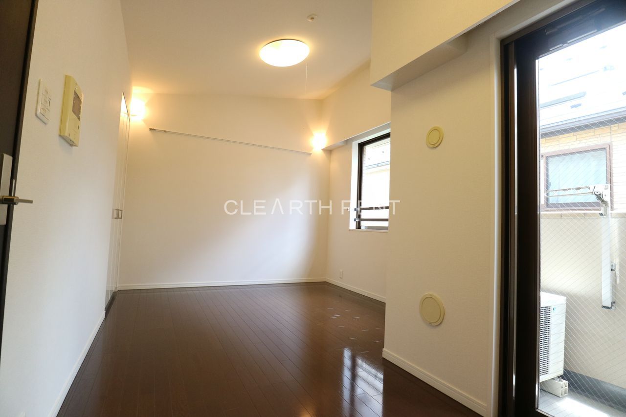 グラーサ西麻布2階 ☆インターネット使用料無料/入居後も安心・直接の管理会社☆