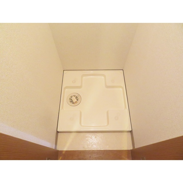 リリエンベルグ弐番館0703号室 洗濯機置場