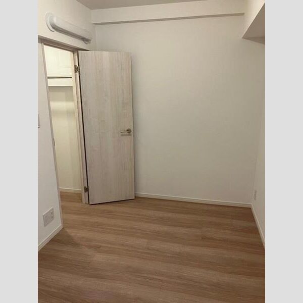 Alivis一之江 リビング