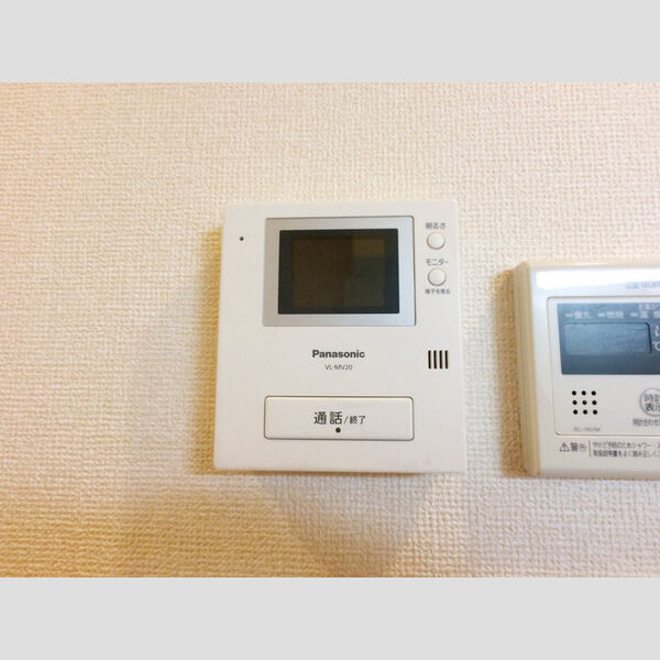 アゴラ藤湯102号室 TVモニターフォン