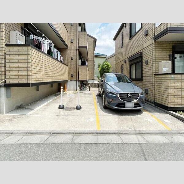 富士　二番館101号室 駐車場