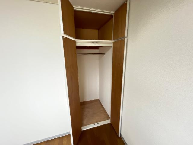 サンセヴィラージュ 収納