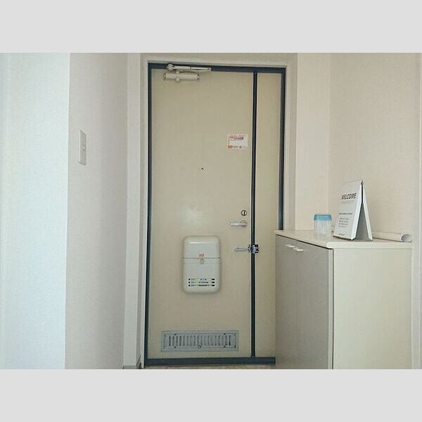 ニュースターフィールド 玄関