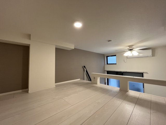 カーサソラーナ0106号室 リビング