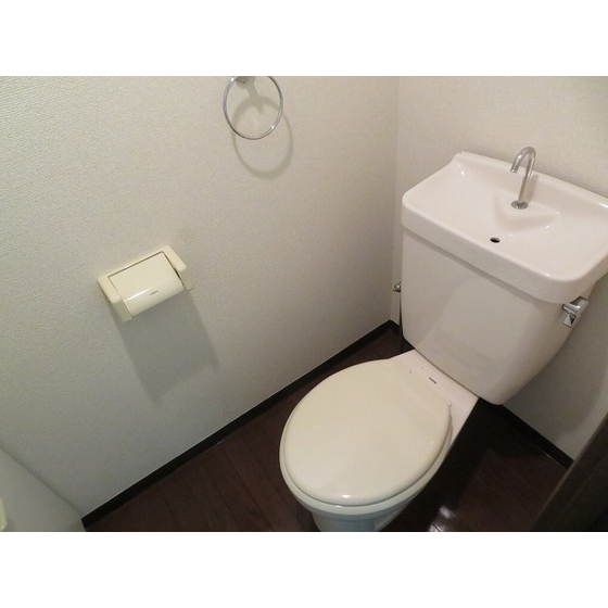 クレール秀光0302号室 内観