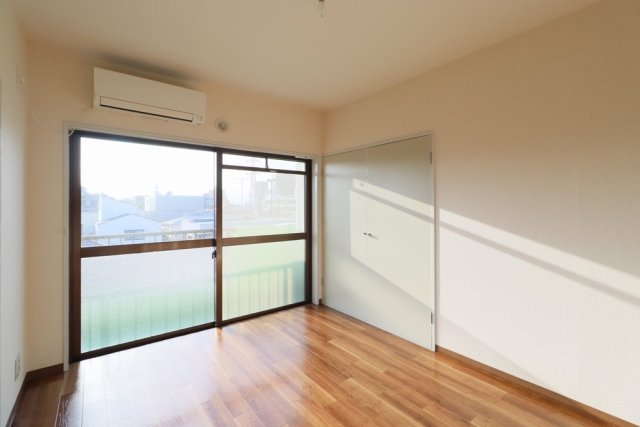 グリーンゲーブル4階 （洋室2）