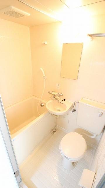 コミュニティハイム2階 部屋その他