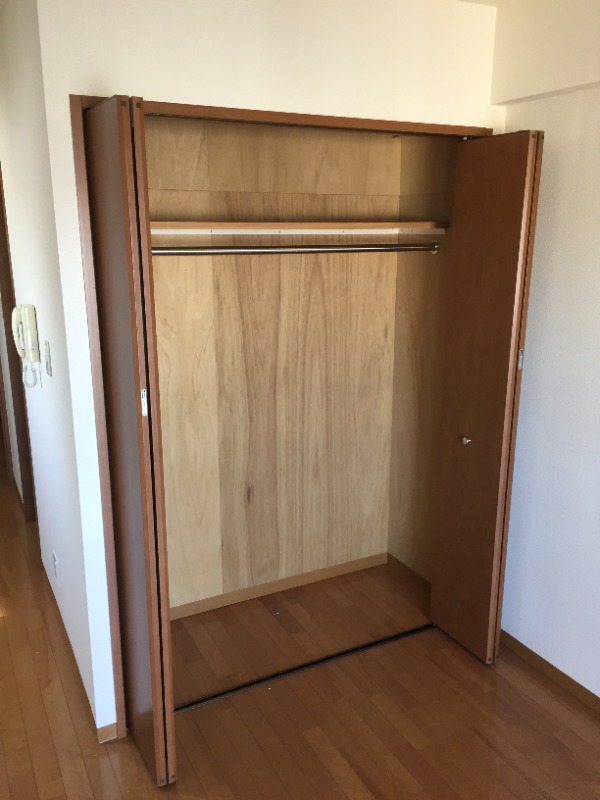 ヴォーンバール日吉3階 収納