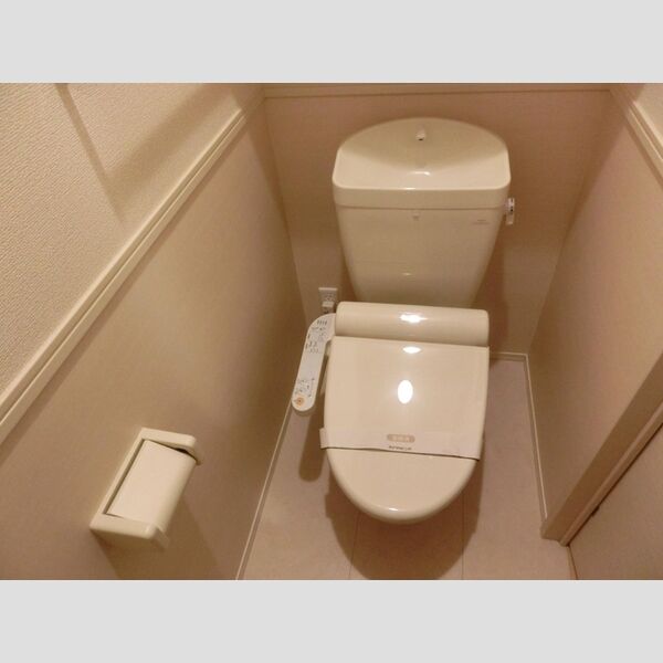 レムロード・M106号室 温水洗浄暖房便座